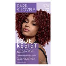 Dark & Lovely Fade Resist hair color in the shade 374 Rich Auburn